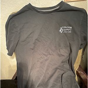 Almost brand new Volcom work wear shirt